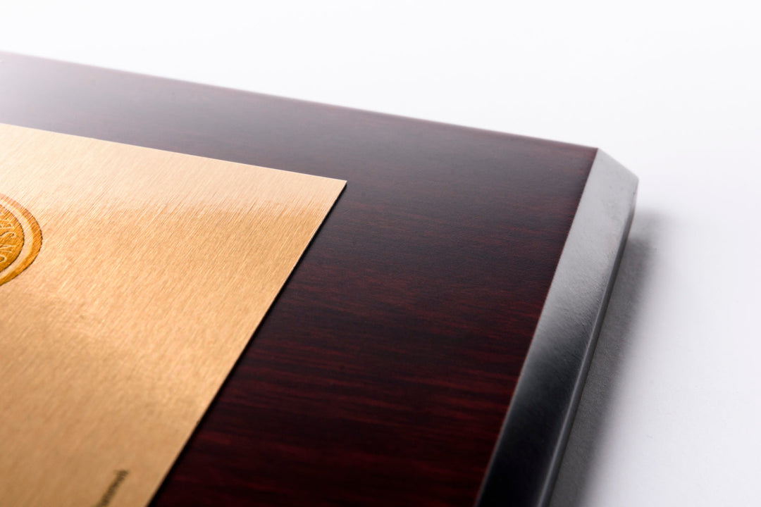Torrens Plaque Rosewood