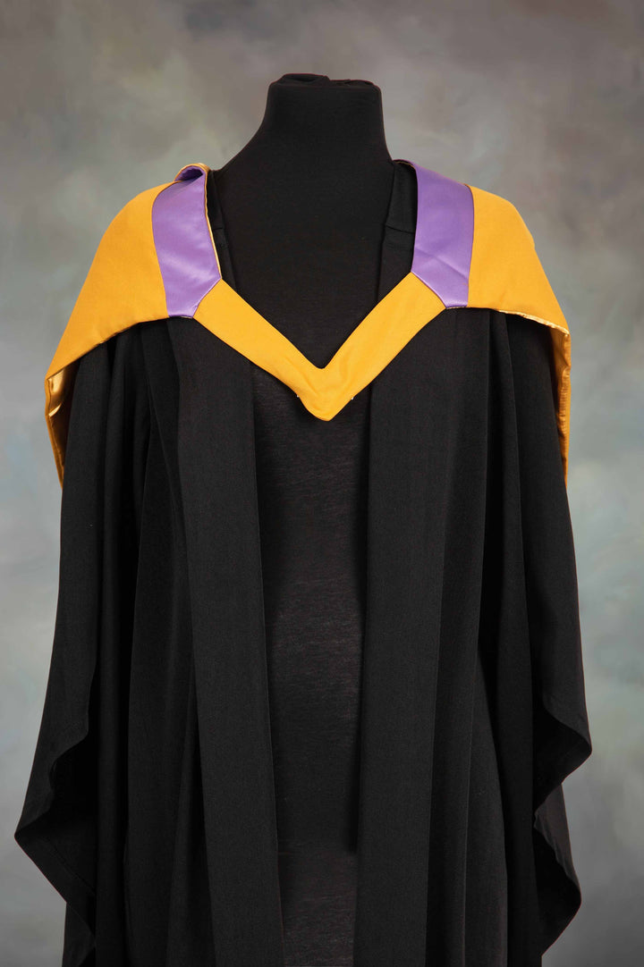 Macquarie University School Of Law - Bachelor Graduation Gown Set