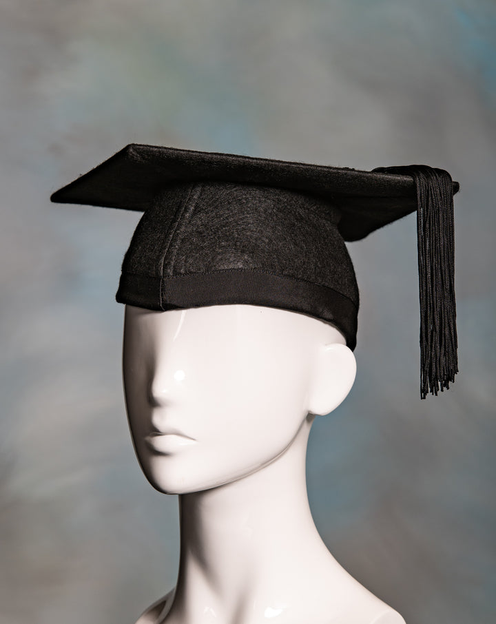 Curtin Agriculture - Bachelor Degrees Graduation Gown Set