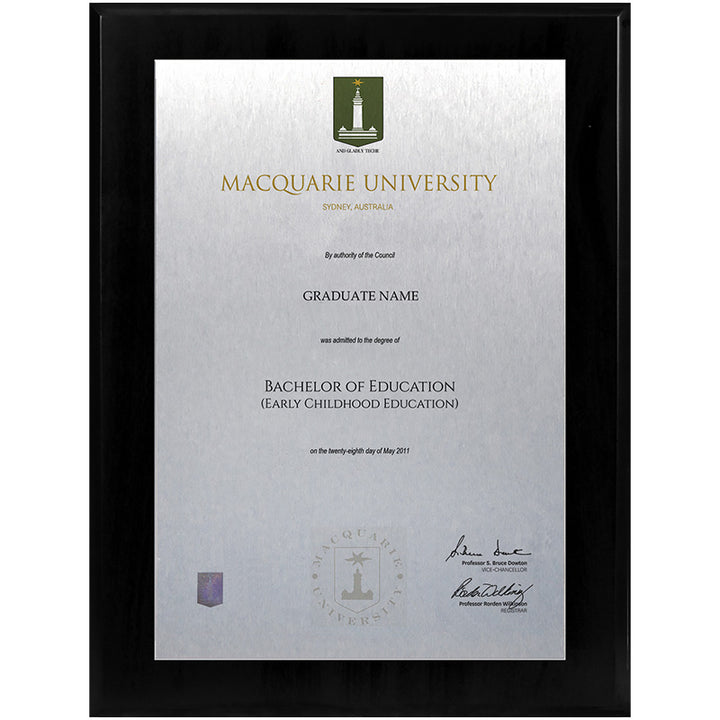 Macquarie University Plaque Black Wooden