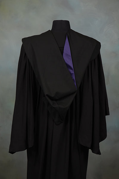 Victoria University Music - Bachelor Degrees Graduation Gown Set