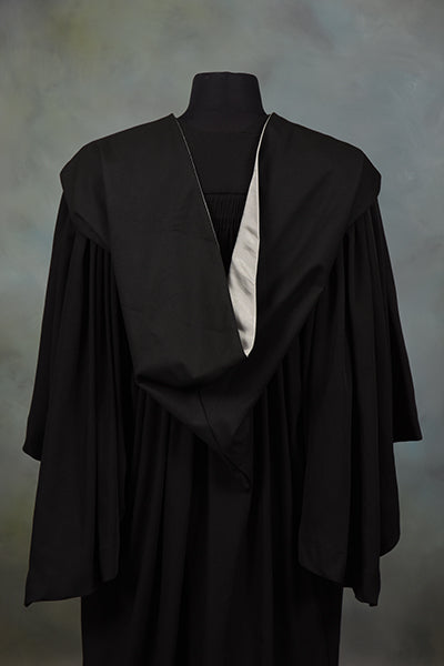Victoria University Building &amp; Engineering - Bachelor Degrees Graduation Gown Set