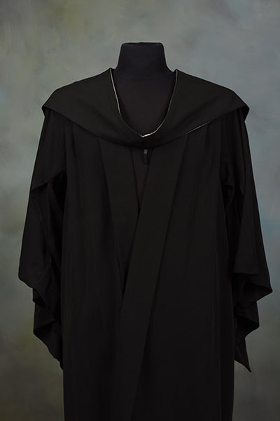 Victoria University Building &amp; Engineering - Bachelor Degrees Graduation Gown Set