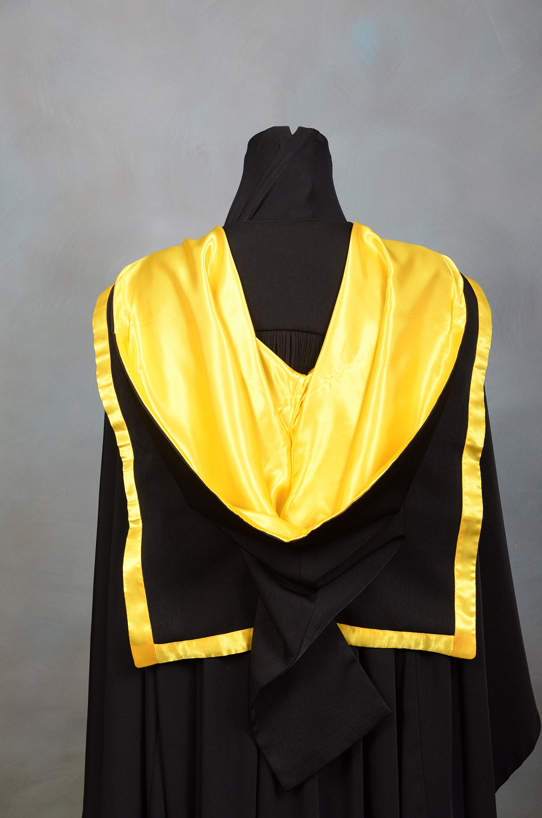 Gown and hood hire